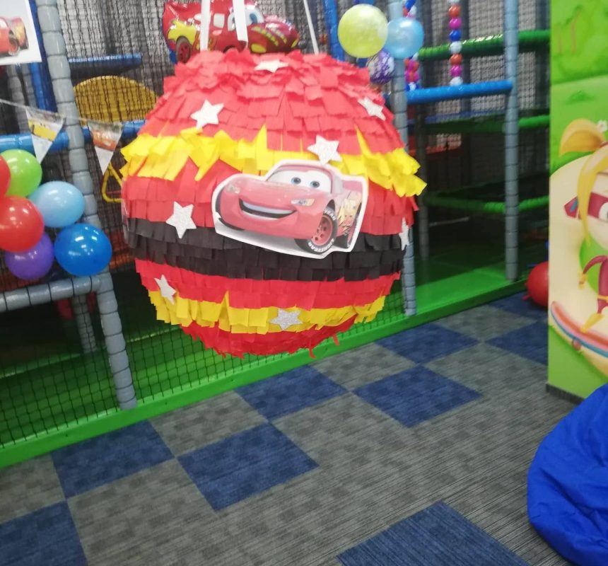 urodziny dla dzieci bia艂o艂臋ka